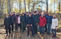 в Смоленском Поозерье группа волонтеров МТС посадила более двух тысяч деревьев - фото - 7